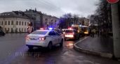В Великих Луках Nissan X-Trail наехал на женщину на пешеходном переходе