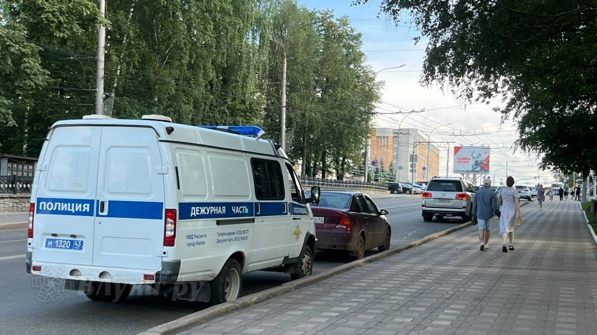 В Великолукском районе судят экс-замглавы Ространснадзора по делу о взятке